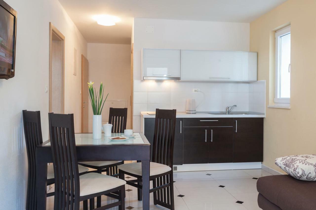 Apartmani Pasalic Tučepi المظهر الخارجي الصورة